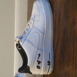 Nike Air Force 1 peace love swoosh kid kids